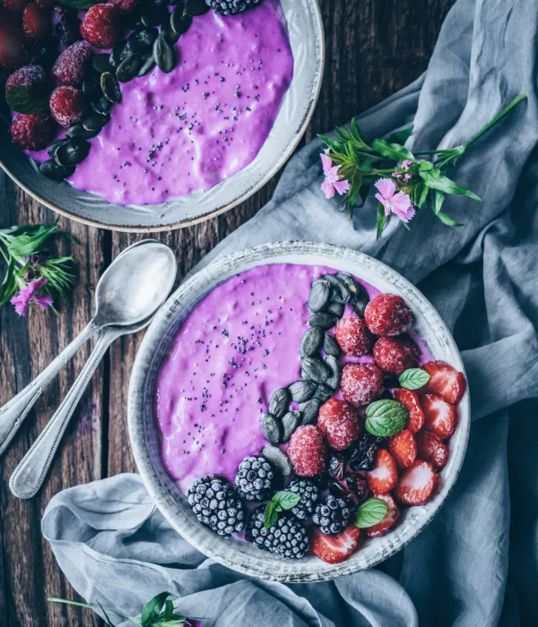 Meyveli Smoothie Bowl