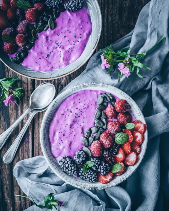 Meyveli Smoothie Bowl