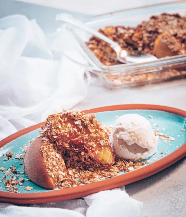 Şeftali Crumble(Zencefilli Dondurma ile)